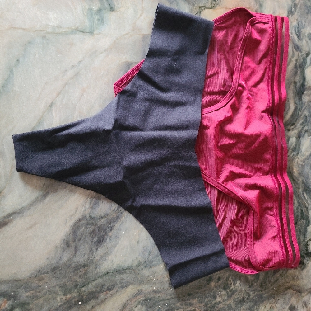 Never been worn Victoria's Secret